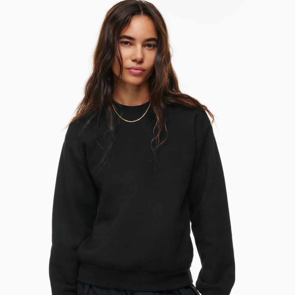 BNWT TNA Aritzia Cozy Fleece Perfect Crew Sweatshirt - Black
